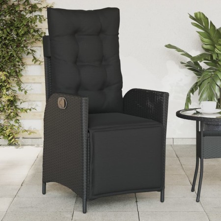 Sillón reclinable de jardín con reposapiés ratán PE negro de vidaXL, Sillas de jardín - Ref: Foro24-365281, Precio: 129,77 €,...