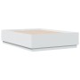 Estructura de cama con LED madera ingeniería blanco 135x190 cm de vidaXL, Camas y somieres - Ref: Foro24-3209646, Precio: 171...