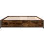 Estructura cama madera ingeniería metal roble ahumado 120x190cm de vidaXL, Camas y somieres - Ref: Foro24-3279864, Precio: 11...