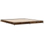 Estructura cama madera ingeniería metal roble ahumado 200x200cm de vidaXL, Camas y somieres - Ref: Foro24-845128, Precio: 103...