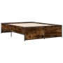 Estructura cama madera ingeniería metal roble ahumado 120x190cm de vidaXL, Camas y somieres - Ref: Foro24-3279909, Precio: 13...