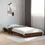 Estructura de cama madera de ingeniería roble marrón 90x200 cm de vidaXL, Camas y somieres - Ref: Foro24-842069, Precio: 66,7...