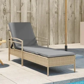 Lounger with beige synthetic rattan cushion 63x200x81 cm by vidaXL, Loungers - Ref: Foro24-368302, Price: 159,16 €, Discount: %