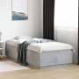 Estructura de cama madera de ingeniería gris hormigón 90x200cm de vidaXL, Camas y somieres - Ref: Foro24-3209726, Precio: 115...