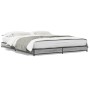 Estructura cama madera ingeniería metal gris Sonoma 140x190 cm de vidaXL, Camas y somieres - Ref: Foro24-845159, Precio: 92,8...