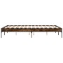 Estructura cama madera ingeniería metal roble ahumado 135x190cm de vidaXL, Camas y somieres - Ref: Foro24-845043, Precio: 85,...