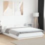 Estructura de cama con LED madera ingeniería blanco 140x190 cm de vidaXL, Camas y somieres - Ref: Foro24-3281126, Precio: 182...