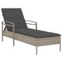 Tumbona con cojín ratán sintético gris claro 63x200x81 cm de vidaXL, Tumbonas - Ref: Foro24-368304, Precio: 147,41 €, Descuen...