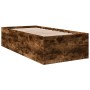 Estructura de cama madera de ingeniería roble humo 75x190 cm de vidaXL, Camas y somieres - Ref: Foro24-3280983, Precio: 100,9...