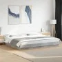 Estructura de cama madera de ingeniería gris hormigón 180x200cm de vidaXL, Camas y somieres - Ref: Foro24-3281171, Precio: 17...