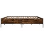 Estructura cama madera ingeniería metal roble ahumado 180x200cm de vidaXL, Camas y somieres - Ref: Foro24-3279784, Precio: 15...