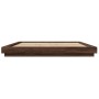 Estructura de cama con luces LED madera roble marrón 200x200 cm de vidaXL, Camas y somieres - Ref: Foro24-3281076, Precio: 21...