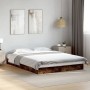 Estructura de cama madera de ingeniería roble ahumado 135x190cm de vidaXL, Camas y somieres - Ref: Foro24-842046, Precio: 84,...