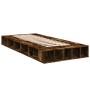 Estructura de cama madera de ingeniería roble ahumado 90x200 cm de vidaXL, Camas y somieres - Ref: Foro24-3280521, Precio: 14...