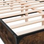 Estructura cama madera ingeniería metal roble ahumado 120x200cm de vidaXL, Camas y somieres - Ref: Foro24-3280039, Precio: 12...
