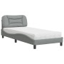 Cama con colchón tela gris claro 90x190 cm de vidaXL, Camas y somieres - Ref: Foro24-3208499, Precio: 282,12 €, Descuento: %