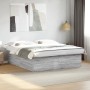 Estructura de cama madera de ingeniería gris Sonoma 200x200 cm de vidaXL, Camas y somieres - Ref: Foro24-3280900, Precio: 164...