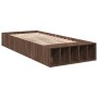 Estructura de cama madera de ingeniería roble marrón 90x200 cm de vidaXL, Camas y somieres - Ref: Foro24-3280614, Precio: 108...