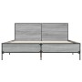 Estructura cama madera ingeniería metal gris Sonoma 160x200 cm de vidaXL, Camas y somieres - Ref: Foro24-3280010, Precio: 161...