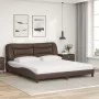 Cama con colchón cuero sintético marrón 180x200 cm de vidaXL, Camas y somieres - Ref: Foro24-3208740, Precio: 467,44 €, Descu...