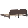 Estructura de cama cabecero cuero sintético marrón 200x200 cm de , Camas y somieres - Ref: Foro24-3208207, Precio: 204,37 €, ...