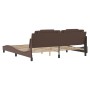 Estructura de cama cabecero cuero sintético marrón 200x200 cm de , Camas y somieres - Ref: Foro24-3208119, Precio: 213,41 €, ...