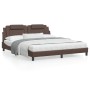 Estructura de cama cabecero cuero sintético marrón 180x200 cm de , Camas y somieres - Ref: Foro24-3208112, Precio: 204,87 €, ...
