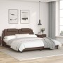 Estructura de cama cabecero cuero sintético marrón 180x200 cm de , Camas y somieres - Ref: Foro24-3208112, Precio: 204,87 €, ...