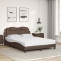 Cama con colchón cuero sintético marrón 140x200 cm de , Camas y somieres - Ref: Foro24-3208798, Precio: 426,31 €, Descuento: %
