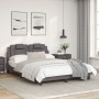 Estructura de cama con cabecero cuero sintético gris 140x200cm de , Camas y somieres - Ref: Foro24-3208099, Precio: 189,98 €,...