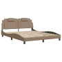 Estructura de cama con luces LED cuero PE capuchino 160x200 cm de , Camas y somieres - Ref: Foro24-3214033, Precio: 229,71 €,...