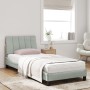 Cama con colchón terciopelo gris claro 90x200 cm de , Camas y somieres - Ref: Foro24-3208574, Precio: 265,47 €, Descuento: %