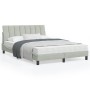 Estructura de cama con cabecero terciopelo gris claro 140x190cm de , Camas y somieres - Ref: Foro24-3207843, Precio: 201,08 €...