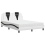 Cama con colchón cuero sintético blanco y negro 140x200 cm de , Camas y somieres - Ref: Foro24-3208802, Precio: 433,87 €, Des...