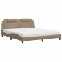 Cama con colchón cuero sintético capuchino 180x200 cm de , Camas y somieres - Ref: Foro24-3208814, Precio: 435,79 €, Descuent...