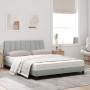Cama con colchón terciopelo gris claro 120x200 cm de , Camas y somieres - Ref: Foro24-3208586, Precio: 346,91 €, Descuento: %