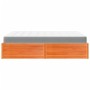 Cama con colchón madera maciza de pino marrón cera 140x200 cm de , Camas y somieres - Ref: Foro24-3281936, Precio: 406,46 €, ...