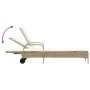 Tumbona con ruedas y cojín ratán sintético beige de , Tumbonas - Ref: Foro24-368312, Precio: 187,74 €, Descuento: %