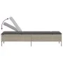 Tumbona con cojín ratán sintético gris claro de , Tumbonas - Ref: Foro24-4002724, Precio: 156,39 €, Descuento: %