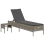 Lounger with gray synthetic rattan cushion and table by , Loungers - Ref: Foro24-4002730, Price: 168,19 €, Discount: %