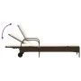 Liegestuhl mit Rädern und braunem Kunststoff-Rattankissen. von , Liegen - Ref: Foro24-368309, Preis: 171,41 €, Rabatt: %