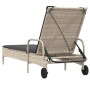 Tumbona con ruedas y cojín ratán sintético gris claro de , Tumbonas - Ref: Foro24-368313, Precio: 163,86 €, Descuento: %
