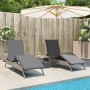 Tumbonas con mesita 2 unidades ratán sintético gris de , Tumbonas - Ref: Foro24-4002712, Precio: 278,05 €, Descuento: %