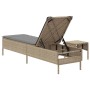 Tumbona con cojín y mesita ratán sintético beige de , Tumbonas - Ref: Foro24-4002731, Precio: 172,17 €, Descuento: %