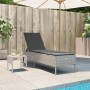 Tumbona con cojín y mesita ratán sintético gris claro de , Tumbonas - Ref: Foro24-4002733, Precio: 177,10 €, Descuento: %