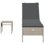 Tumbona con cojín y mesita ratán sintético gris claro de , Tumbonas - Ref: Foro24-4002733, Precio: 177,10 €, Descuento: %