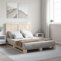 Estructura de cama con cabecero madera maciza pino 140x200 cm de , Camas y somieres - Ref: Foro24-3281534, Precio: 197,52 €, ...