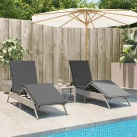 Tumbonas con mesita 2 unidades ratán sintético gris claro de , Tumbonas - Ref: Foro24-4002715, Precio: 274,97 €, Descuento: %