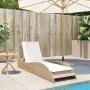Tumbona con cojín ratán sintético beige 60x205x73 cm de , Tumbonas - Ref: Foro24-368282, Precio: 165,77 €, Descuento: %