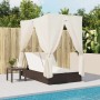 Tumbona doble con techo y cortinas ratán sintético marrón de , Tumbonas - Ref: Foro24-368073, Precio: 307,19 €, Descuento: %